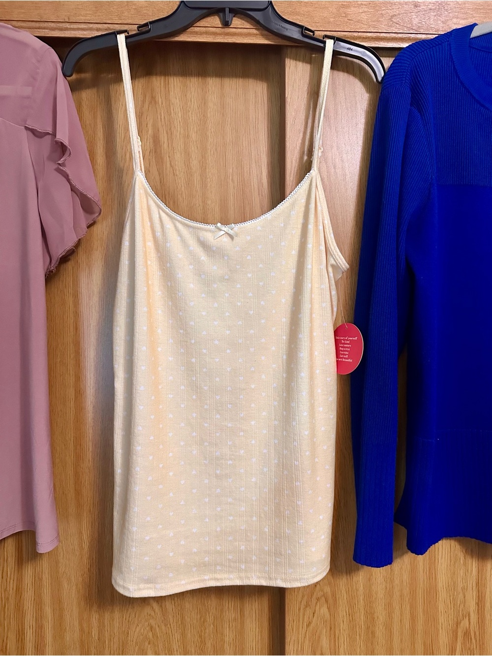 Women’s top lot - Picture 4 of 8